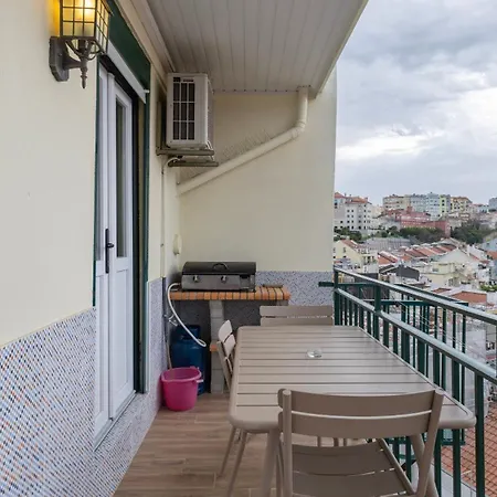Amazing View Apartment By Lovelystay Lisbon Exterior photo